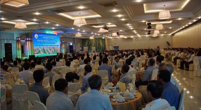 PHÂN BÓN 2 PHONG ĐẾN VỚI HỘI CỰU CHIẾN BINH TỈNH SÓC TRĂNG